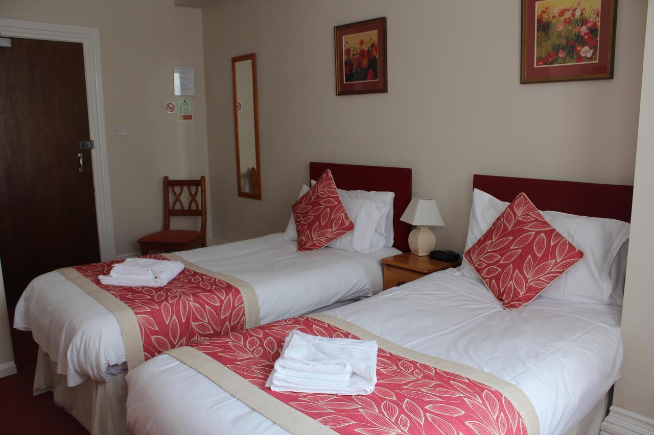 By The Sea Bed And Breakfast Eastbourne Luaran gambar