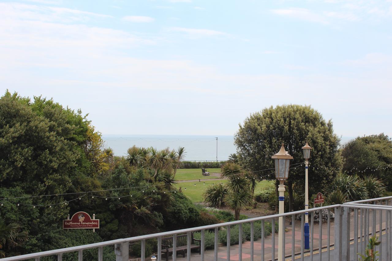 By The Sea Bed And Breakfast Eastbourne Luaran gambar