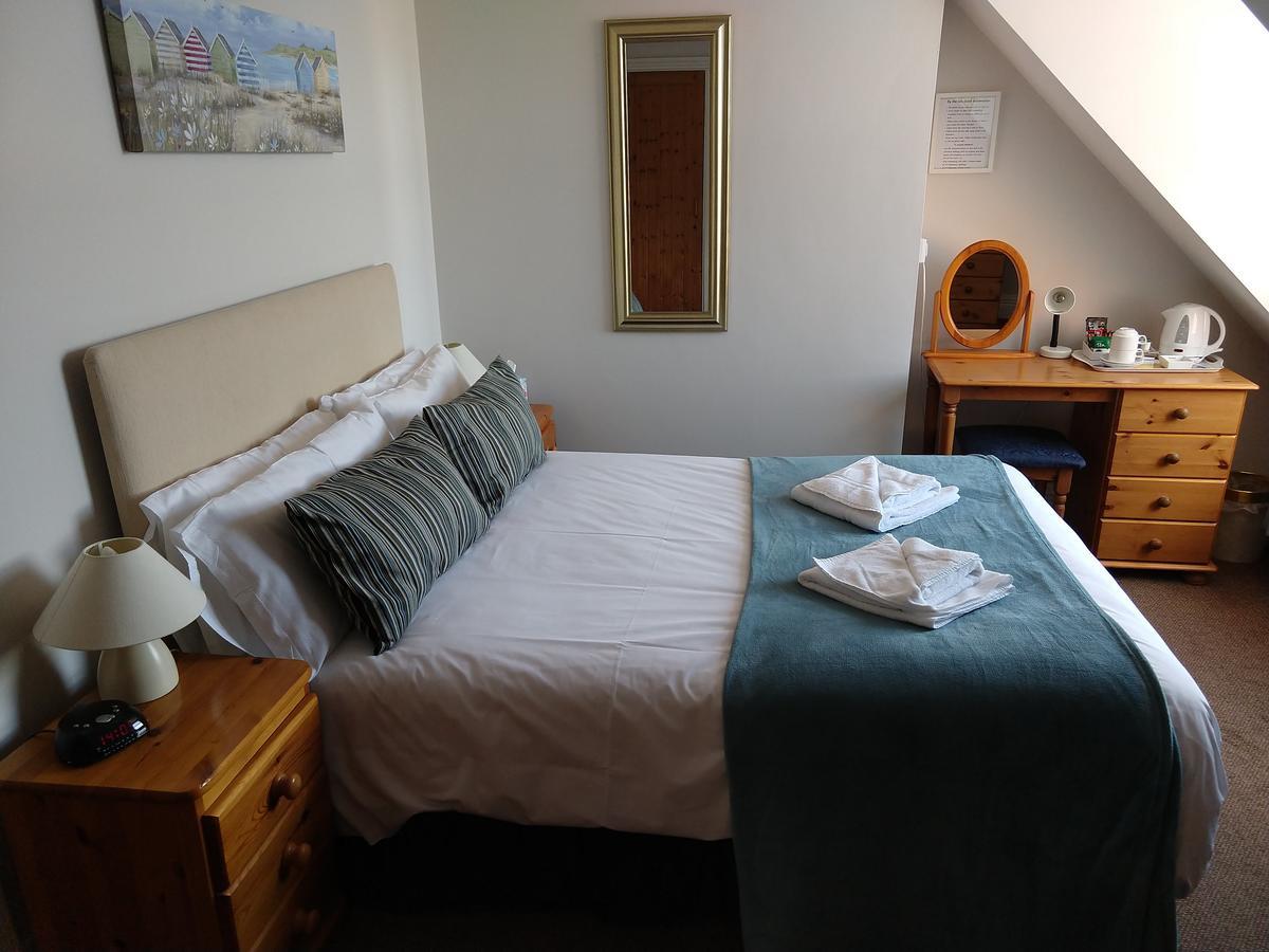 By The Sea Bed And Breakfast Eastbourne Luaran gambar
