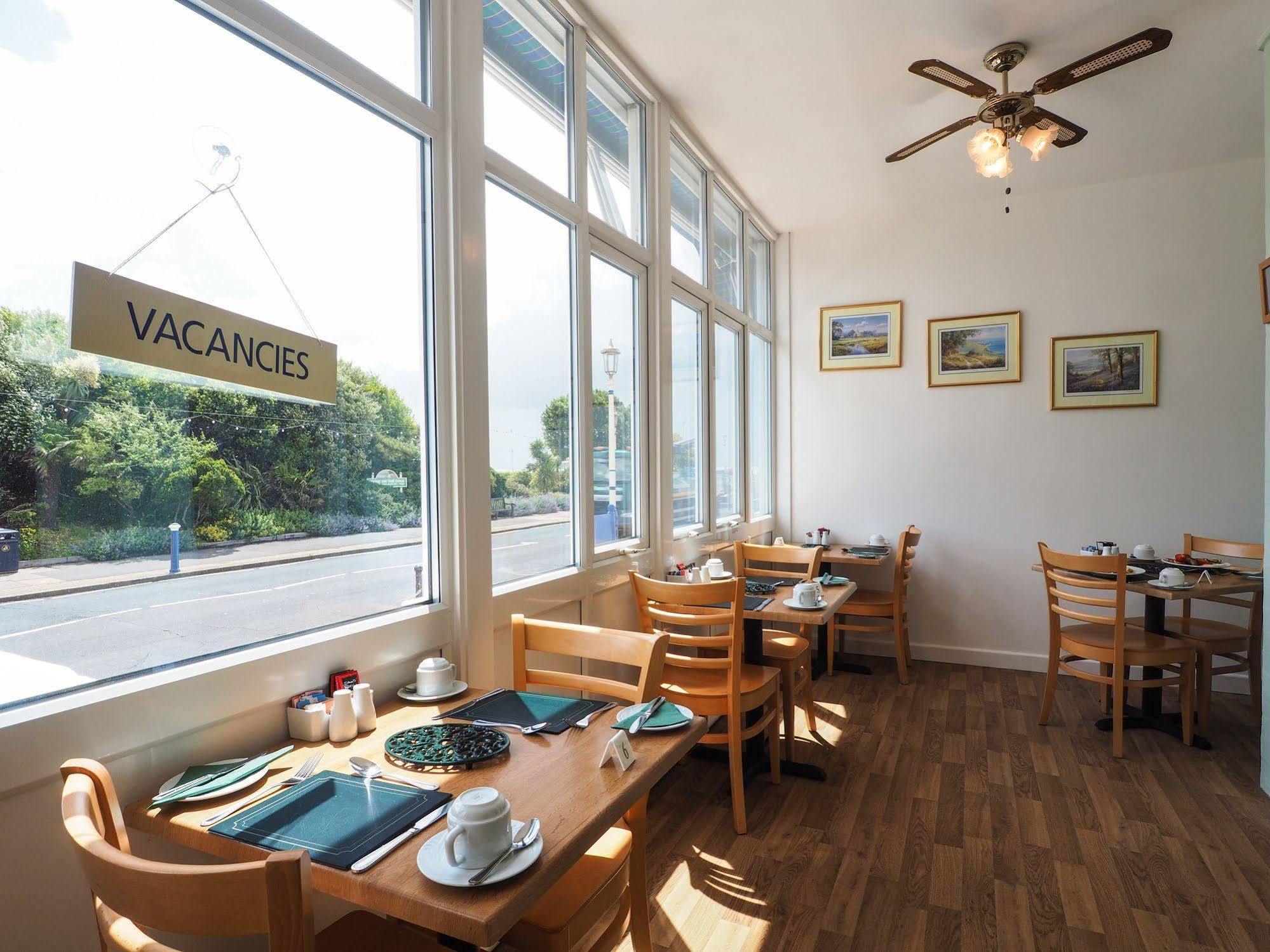 By The Sea Bed And Breakfast Eastbourne Luaran gambar