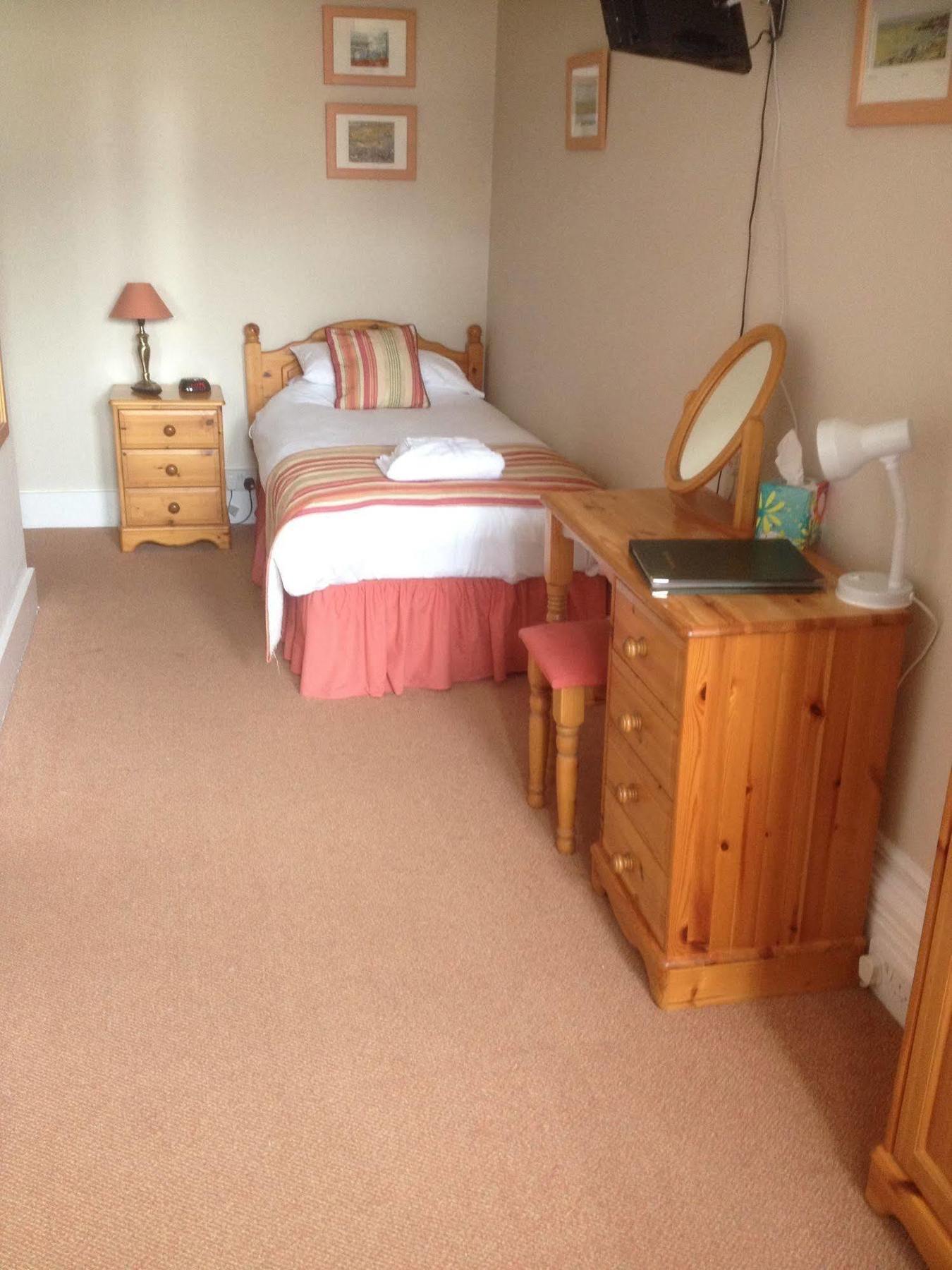 By The Sea Bed And Breakfast Eastbourne Luaran gambar
