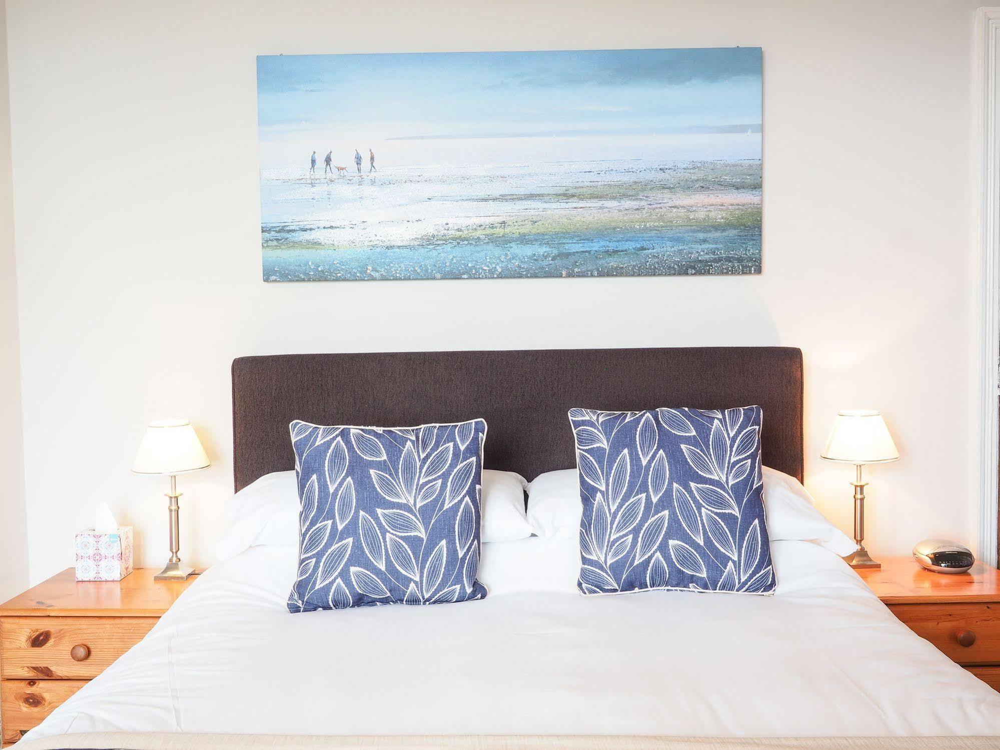 By The Sea Bed And Breakfast Eastbourne Luaran gambar